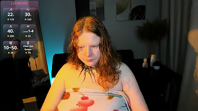 Snapshot of Cassie_xKiss chatting on May 6, 8:36 pm Cassie xKiss online show from May 6, 8:36 pm