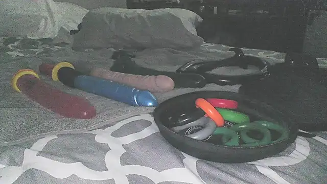 Snapshot of Jacknjimmyjohn chatting on November 23, 10:48 am Jacknjimmyjohn online show from November 23, 10:48 am