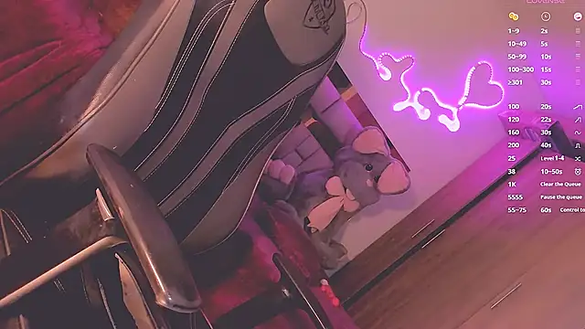 Snapshot of Vianca_Chanel chatting on December 11, 4:39 am Vianca Chanel online show from December 11, 4:39 am