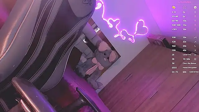 Snapshot of Vianca_Chanel chatting on December 12, 11:50 am Vianca Chanel online show from December 12, 11:50 am