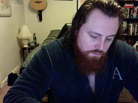 Snapshot of Hairy_Guy30 chatting on December 21, 2:09 am Hairy Guy30 online show from December 21, 2:09 am