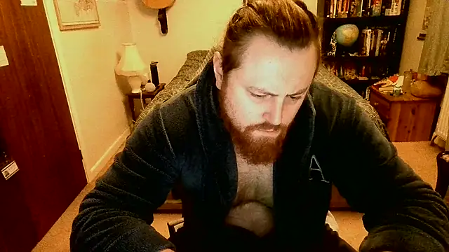 Snapshot of Hairy_Guy30 chatting on January 15, 4:54 pm Hairy Guy30 online show from January 15, 4:54 pm