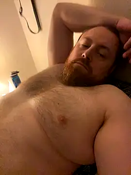 Hairy Guy30 online show from November 6, 10:38 am