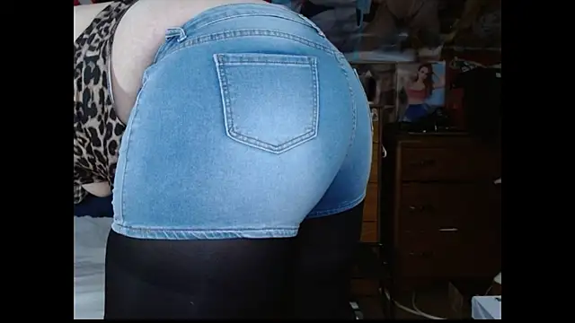 cosmicjones online show from January 6, 7:50 pm