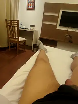 Hunk-Hand6 online show from December 20, 12:12 pm