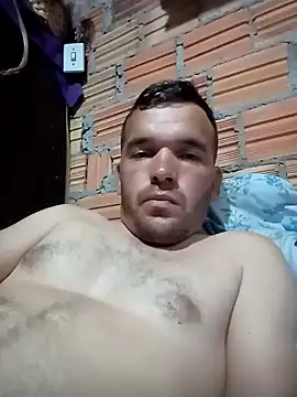 Snapshot of Cristianogaucho37 chatting on February 10, 11:13 pm Cristianogaucho37 online show from February 10, 11:13 pm
