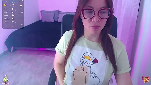 SharonR1 online show from December 15, 10:25 pm