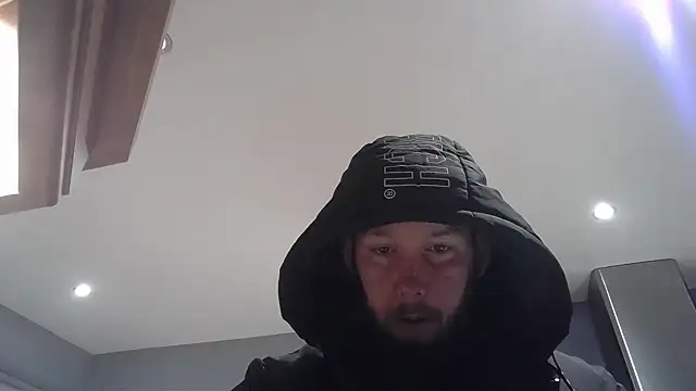 Snapshot of Chubbydan chatting on December 4, 8:17 pm Chubbydan online show from December 4, 8:17 pm