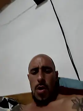 Snapshot of fire_menxxx001 chatting on January 7, 6:16 am fire menxxx001 online show from January 7, 6:16 am