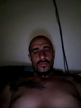 Snapshot of fire_menxxx001 chatting on January 12, 9:36 am fire menxxx001 online show from January 12, 9:36 am