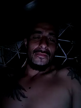 Snapshot of fire_menxxx001 chatting on January 16, 9:41 pm fire menxxx001 online show from January 16, 9:41 pm