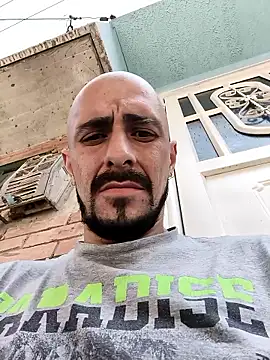 Snapshot of fire_menxxx001 chatting on February 28, 6:20 pm fire menxxx001 online show from February 28, 6:20 pm