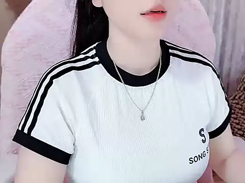 Snapshot of _Lygn__ chatting on September 17, 3:52 am Lygn online show from September 17, 3:52 am