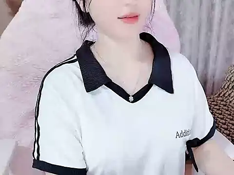 Snapshot of _Lygn__ chatting on September 17, 3:57 pm Lygn online show from September 17, 3:57 pm