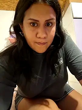 KasiaVenus  online show from November 12, 3:40 am