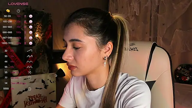 DarlaLike online show from October 23, 3:50 am