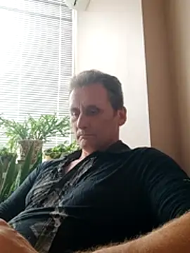 Snapshot of Viause_Kentauelle chatting on July 23, 3:32 pm Viause Kentauelle online show from July 23, 3:32 pm