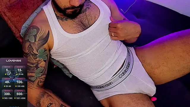 mikemulerr online show from October 17, 8:44 pm