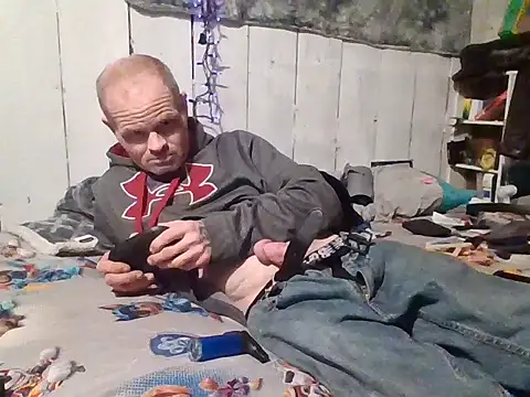 jaxx12369 online show from December 2, 5:13 am