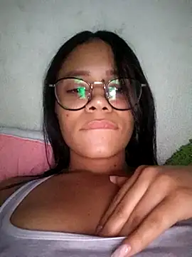 Snapshot of Sexy-manyu chatting on February 28, 6:21 am Sexy-manyu online show from February 28, 6:21 am