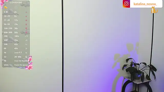 Snapshot of Katalina_novoa chatting on June 14, 1:25 am Katalina novoa online show from June 14, 1:25 am
