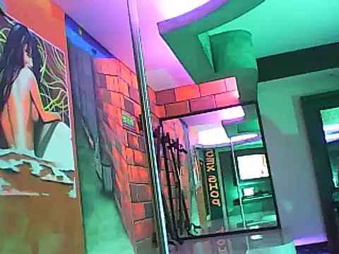 kandyloves online show from December 28, 8:48 am