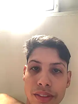 Snapshot of matheuszk_007 chatting on January 6, 2:54 pm matheuszk 007 online show from January 6, 2:54 pm