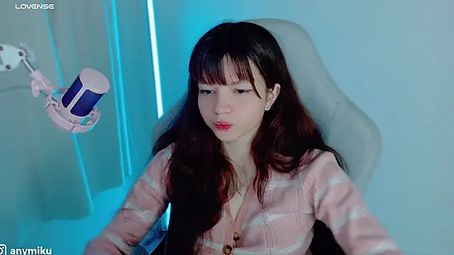 stephybrown online show from January 10, 3:50 am