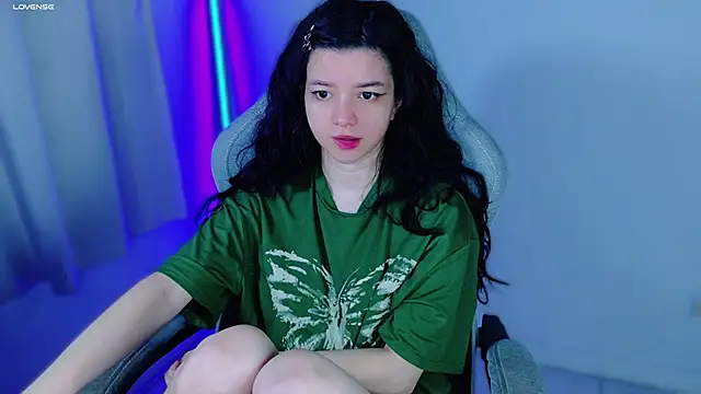 stephybrown online show from October 31, 12:11 am