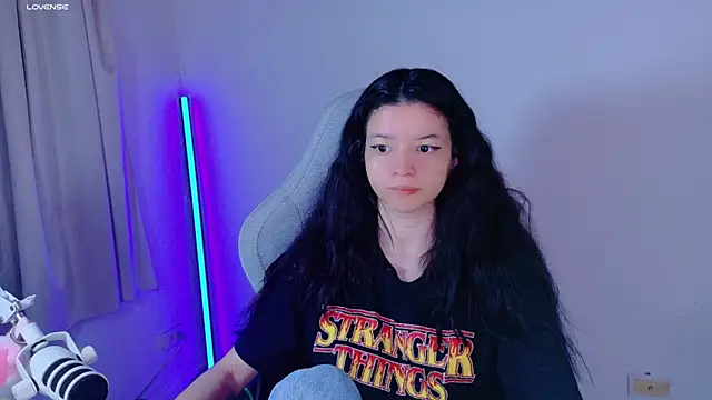 stephybrown online show from January 8, 11:18 pm