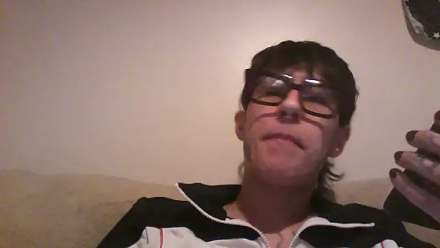 Snapshot of nickfxx chatting on June 9, 2:12 am nickfxx online show from June 9, 2:12 am