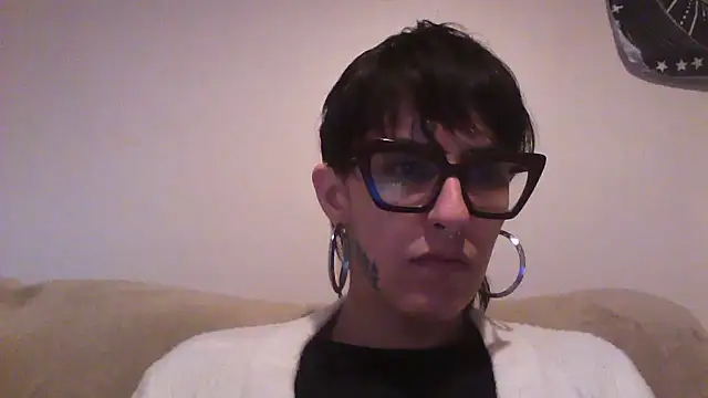 Snapshot of nickfxx chatting on June 14, 9:50 pm nickfxx online show from June 14, 9:50 pm