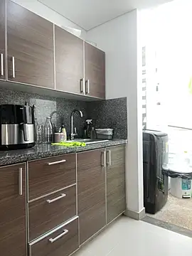 valecruz903 online show from February 17, 8:15 pm