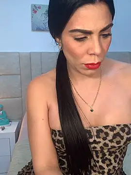 valecruz903 online show from October 14, 5:36 pm