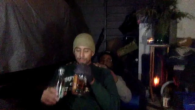 TheOnlyTwinTowers online show from December 14, 10:45 am