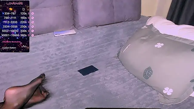 Snapshot of Lina_Owl chatting on November 25, 9:26 pm Lina Owl online show from November 25, 9:26 pm