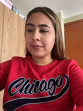 Miabonnett  online show from June 30, 3:02 pm