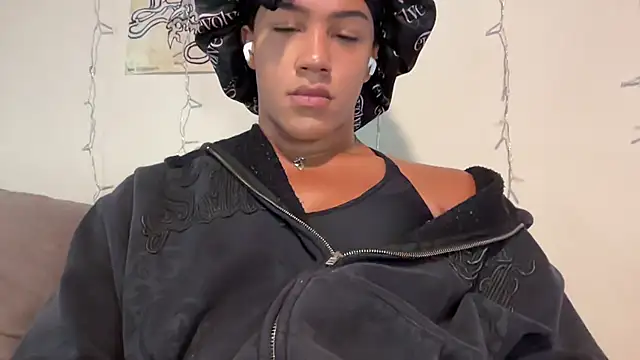 tsjaden777 online show from May 24, 5:40 pm