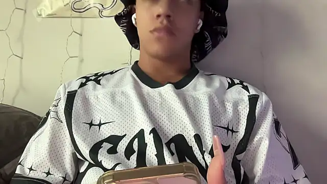 tsjaden777 online show from June 16, 3:47 pm