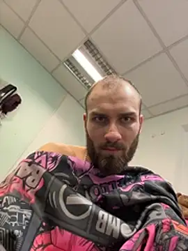 Snapshot of pervy_devil chatting on October 22, 8:19 pm pervy devil online show from October 22, 8:19 pm