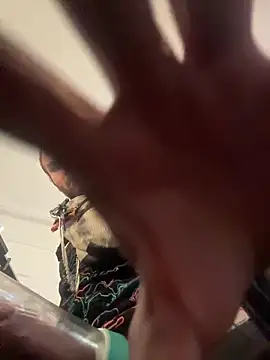 Snapshot of pervy_devil chatting on November 30, 3:16 pm pervy devil online show from November 30, 3:16 pm