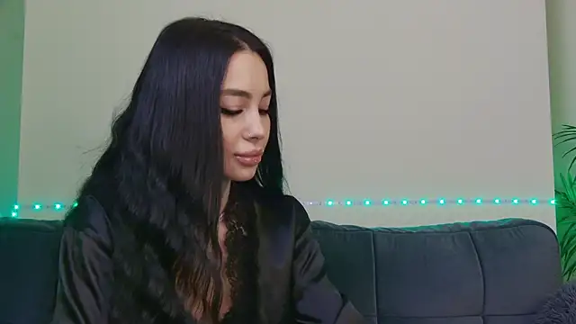 Snapshot of OnlyXandra chatting on March 13, 7:09 am OnlyXandra online show from March 13, 7:09 am