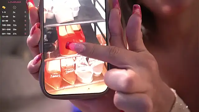  Andyy   online show from February 6, 12:15 am