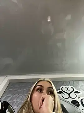 emma oxford online show from January 24, 2:39 am