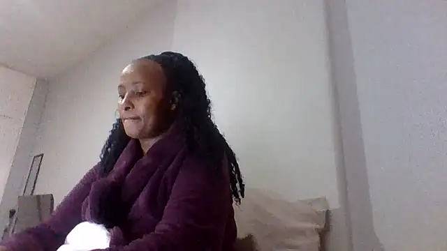 BabeAssXX online show from June 22, 6:43 am
