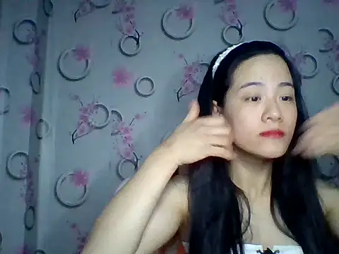 Nana-68 online show from November 30, 1:04 pm