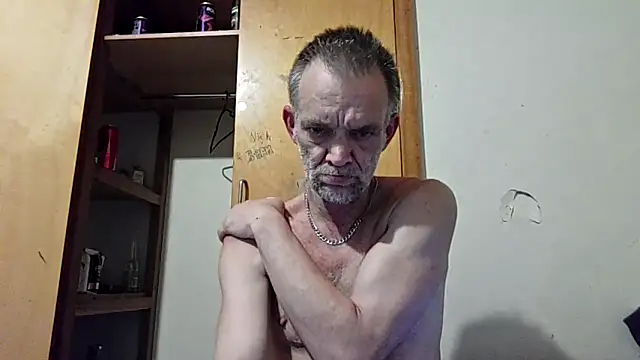 Snapshot of TooFknHorny7676@xh chatting on May 10, 3:17 pm TooFknHorny7676xh online show from May 10, 3:17 pm