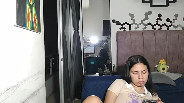 Snapshot of Liza_Thurner chatting on January 31, 12:39 am Liza Thurner online show from January 31, 12:39 am