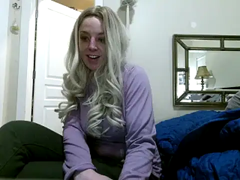 MonroeLoves online show from March 6, 2:19 am