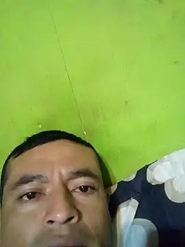 Snapshot of BafflingWhatsis chatting on December 3, 12:51 am BafflingWhatsis online show from December 3, 12:51 am